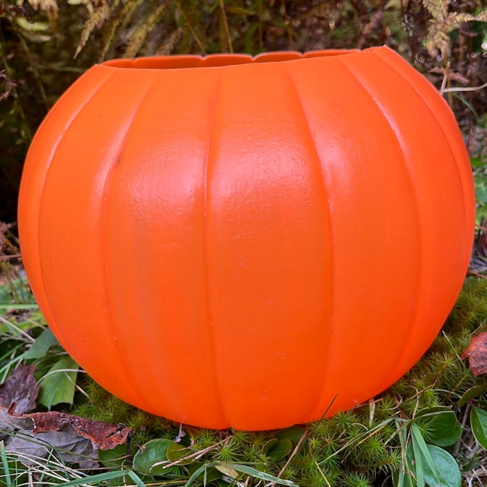 🎃 Vintage Halloween Plastic Mold - Picture 2 of 7